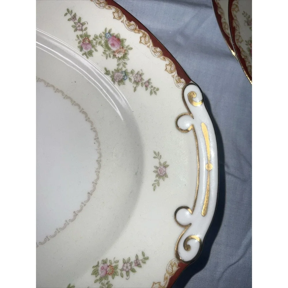 Cherry China (Japan) CHE7, Replacements, Red Border, Floral Sprays, 8 Pieces‎